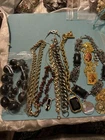 VINTAGE COSTUME JEWELRY! Lot 846