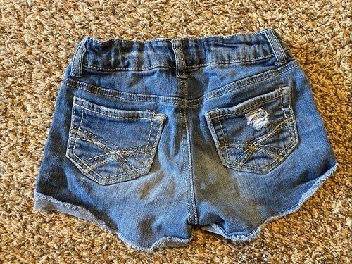 Girls Jean Shorts 7/8 - Picture 2 of 3