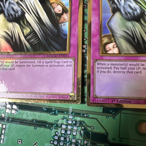 Solemn Judgment MAGO-EN051 Premium Gold Rare 1st Edition Yugioh Card Trap 2 - Picture 4 of 6
