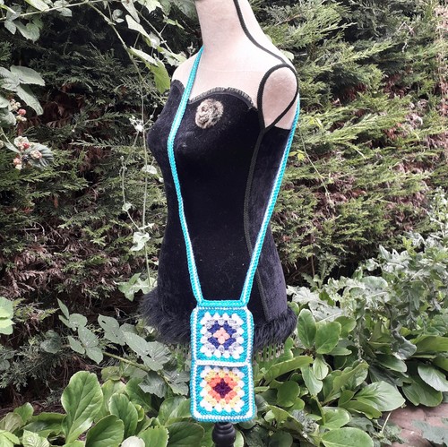 Handmade Crochet Smartphone/mobile Phone bag/Hippy/Festival Bag Cross Body Strap - Picture 3 of 6
