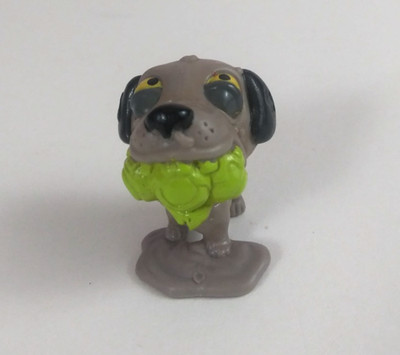 The Ugglys Pet Shop Series 1 Grossest Gray Junk Russell