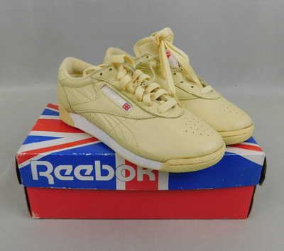 Vintage Deadstock Reebok Free Style Terry Lined Low Tops 5, Banana Yellow #9477