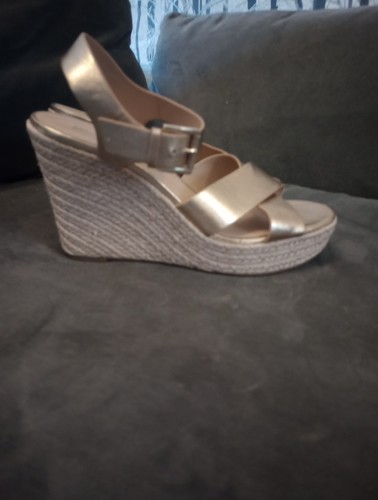 Michael Kors Wedges - Picture 1 of 5