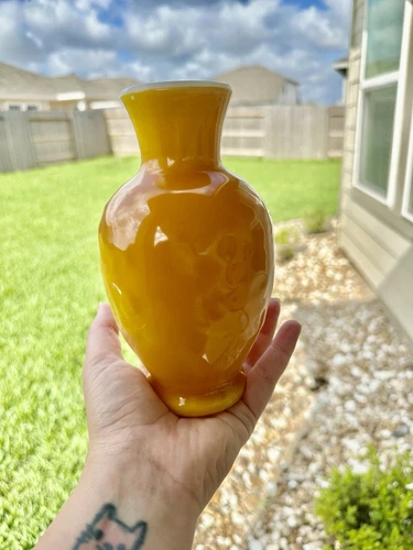 Vintage 1981 Avon Spring Bouquet Fragranced Vase Amber Milk Glass