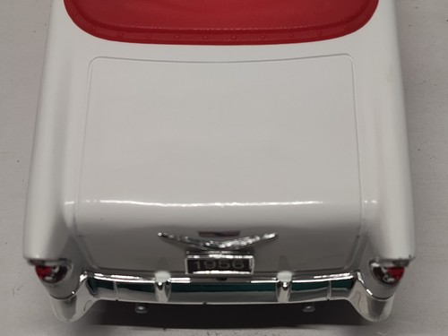 Road Signature 1956 rot/weiß Chevrolet Bel Air Convertible Diecast Spielzeugauto 1:18 - Bild 15 von 24