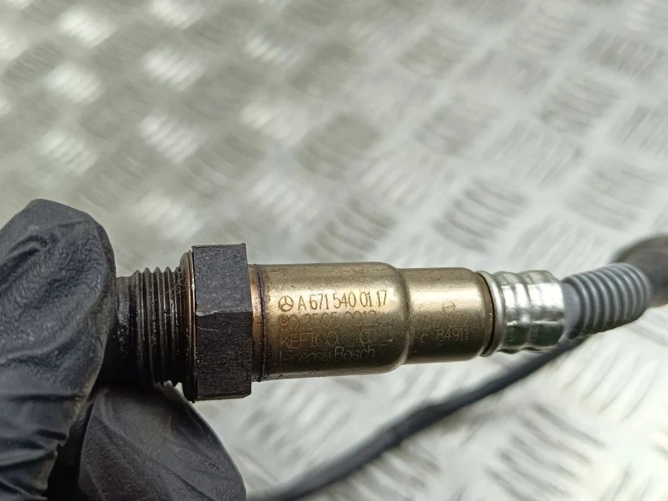 Sensor sonda lambda diésel SsangYong Musso 2020 A6715400117 FOB41670 - Imagen 4 de 4