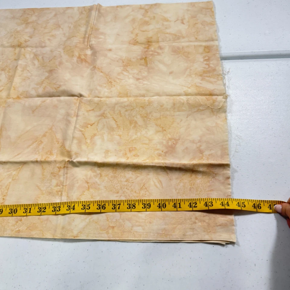 Tela acolchada batik beige tostado color neutro moderno 44x42 Foto 3 de 4