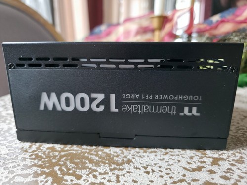 Thermaltake Toughpower PF1 ARGB 1200W 80+ Platinum - Picture 8 of 18