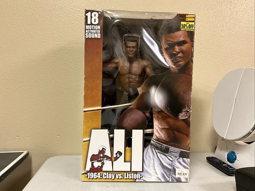 NECA Muhammad Ali 1964 ARCILLA vs LISTON sonido activado por movimiento 18" 2006 - Imagen 9 de 9
