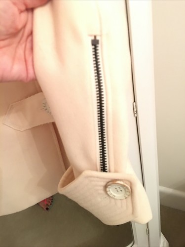 Ladies Guess Coat Size Large - Picture 4 of 8