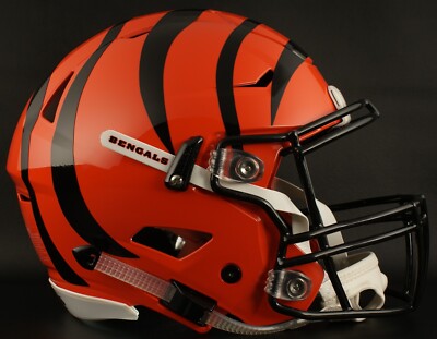CINCINNATI BENGALS NFL Riddell SPEEDFLEX Authentic Gameday Football Helmet