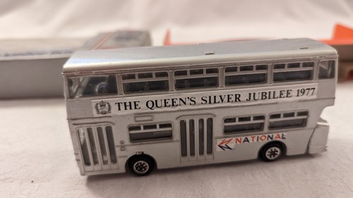 Vintage Dinky Atlantean bus Queens Silver Jubilee 1977 boxed #297 - Picture 7 of 12