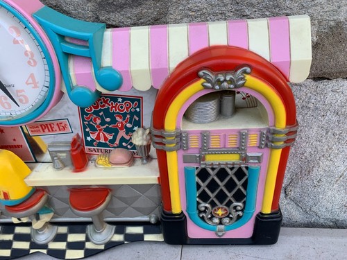 New Haven Vintage Fifties Wall Clock Ice Cream Parlor Jukebox Coca Cola Advert - Picture 8 of 11