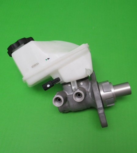 84614707 New OEM Brake Master Cylinder 2016-24 Chevrolet Camaro Cadillac ATS CTS - Picture 1 of 14