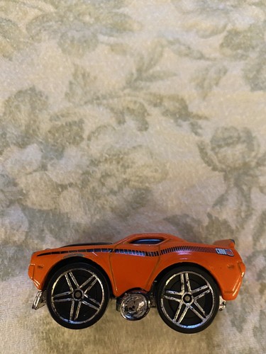 2003 ‘70 Hot Wheels Plymouth Barracuda Malaysia Sunset Orange - Picture 8 of 12