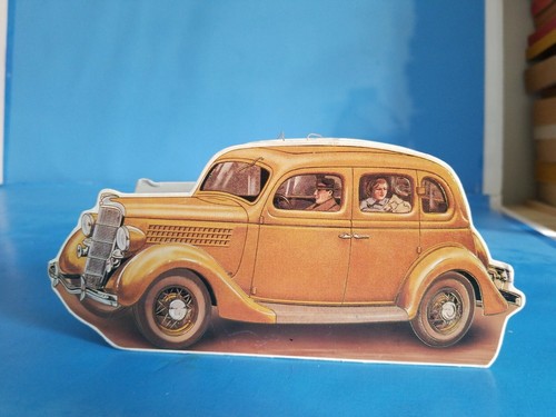 1991 SHACKMAN & CO CHRISTMAS ORNAMENT.FAMILY IN 1935 FORD.FSH. - Picture 1 of 4