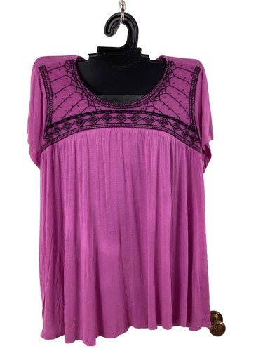 Neu mit Etikett Avenue Damenoberteil Tunika Stickerei Stretch ausgestellt Kurzarm TIEFROSA - Bild 1 von 7