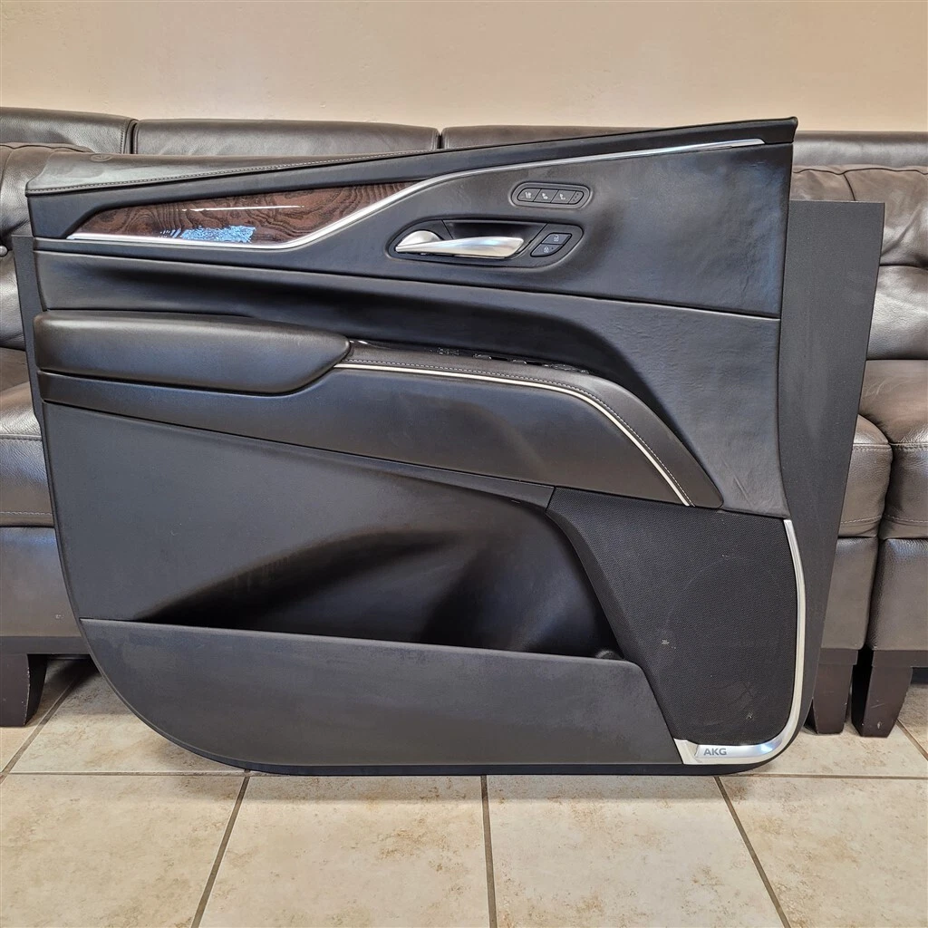 2021 2023 CADILLAC ESCALADE FRONT DRIVER LEFT DOOR PANEL OEM
