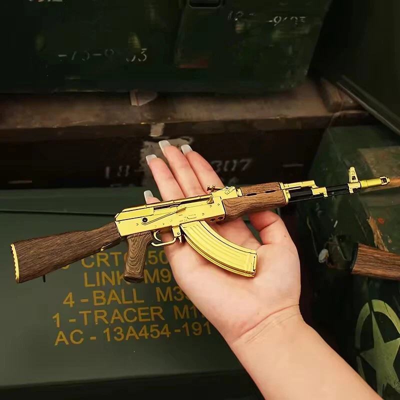 Nuevo 1:3 Die Cast AK-47 Coleccionable Miniatura Pistola No Cabra Modelo Juguete Foto 2 de 4