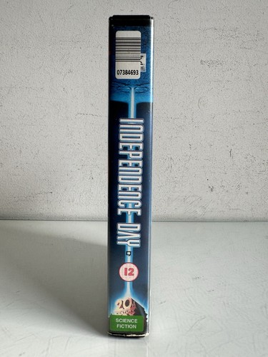 Independence Day Big Box Ex Rental Video VHS Cassette Movie 1997 Will Smith - Picture 11 of 24