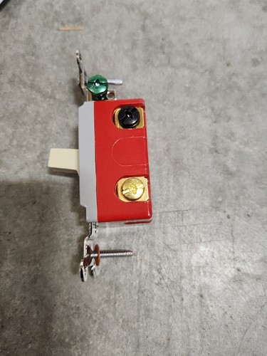 Hubbell HBL1385I Toggle Switch, Single Pole Double Throw, Ivory, NEW - Picture 3 of 4