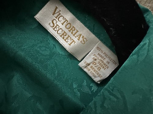 VTG Victoria's Secret Gold Label Button Emerald Green Damask Sleep Shirt Sz P/S - Picture 11 of 14