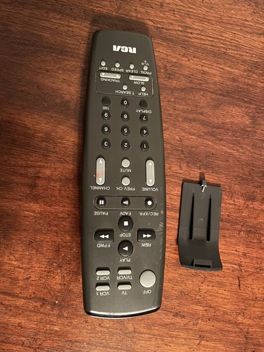 RCA UM-3/R6 TV VCR 1 & VCR 2 REMOTE CONTROL UM-3 R6. Works Great - Picture 6 of 6