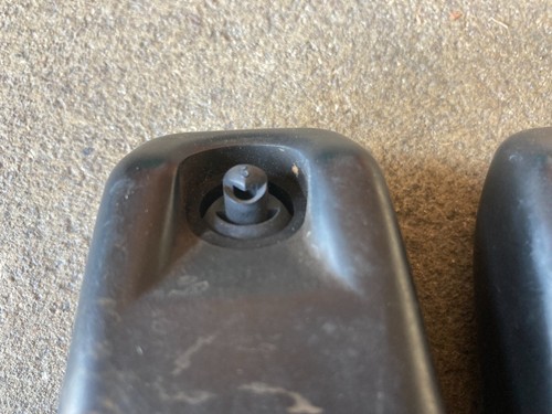 1995 MISTUBISHI DELICA SPACE GEAR PD8W front bar head light washer pair #2A - Picture 3 of 8