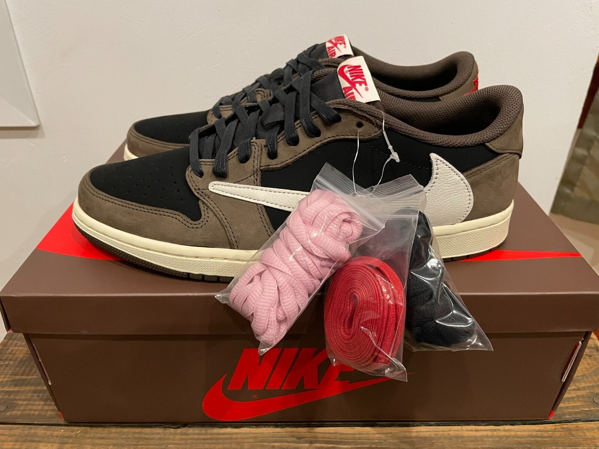 Nike Air Jordan 1 Retro Low OG SP Travis Scott Mocha sz. 11 Nike Air Jordan 1 Retro Low OG SP Travis Scott Mocha sz. 11