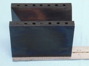 MACHINIST-TOOLS-V-BLOCK-3x2x2-5-tapped-on-2-sides-blackened-hardened