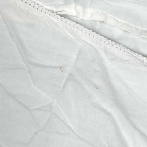 Erika Taylor country cottons Women's medium White Floral embroidered Nightgown - Picture 9 of 9