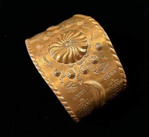 Vintage 1970s Bell Trading Co Solid Copper Cuff Bracelet Marked - Picture 3 of 19