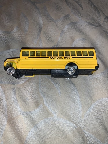6” Yellow School Bus - Picture 3 of 5