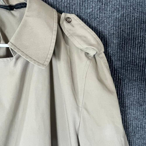 VTG London Fog Trench Coat Mens 44 Regular Beige Button Front City Business 90s - Picture 6 of 17