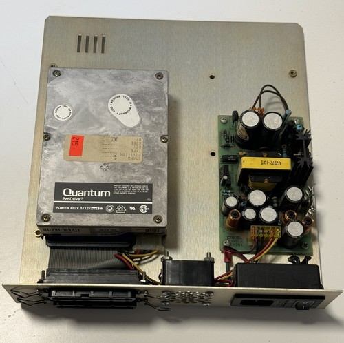 🍏💻Vintage 80's Apple Macintosh Plus 1MB M0001A W/CAi 40Q External hard drive - Picture 20 of 21