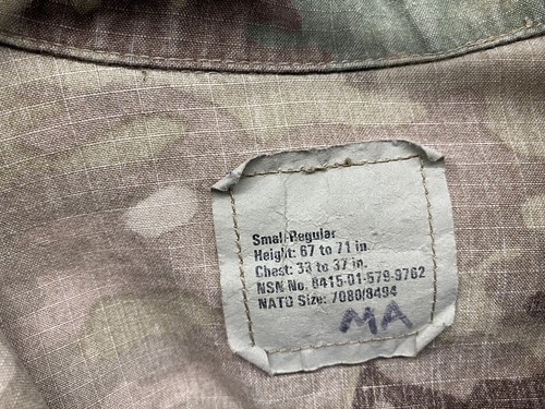(LOTE DE 5) Chaqueta Multicam Pequeña Regular Top Verano Material Ejército Uniforme USGI - Imagen 4 de 5