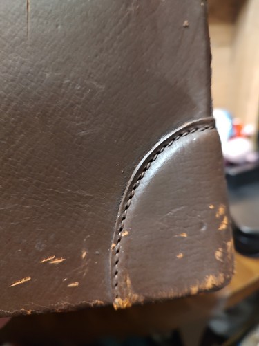 Genuine Cowhide Doctors Medical Bag 13 X 19 X 10 Brown - Picture 4 of 17