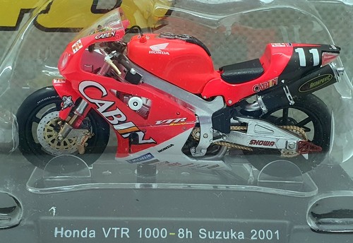 Altaya 1/18 Scale FFR47 - Honda VTR 1000-8h Suzuka 2001 Rossi - Picture 2 of 2