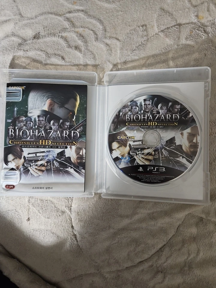 BioHarzard Chronicles HD Selection PS3(Japanese language) IMPORTED FROM KOREA - Image 3 of 3