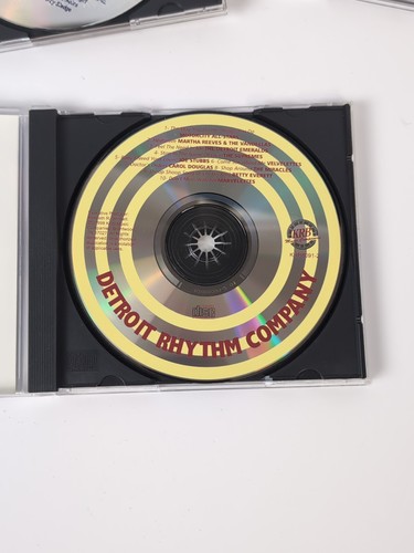 Undeniable R&B (3-CD Box Set) 30 Tracks - Imagen 6 de 12