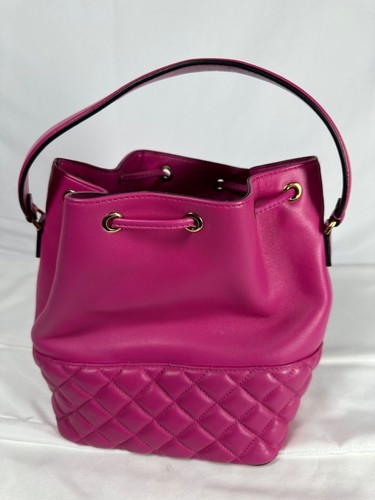 Versace Bucket Fuxia Quilted Leather Bucket SPB-MS 349160 - Picture 9 of 13