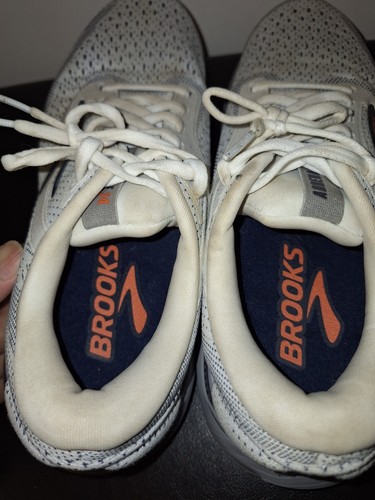 Zapatos para correr Brooks Adrenaline GTS 24 blancos de aleación de chaquetón para hombre talla 7,5” - Imagen 7 de 13