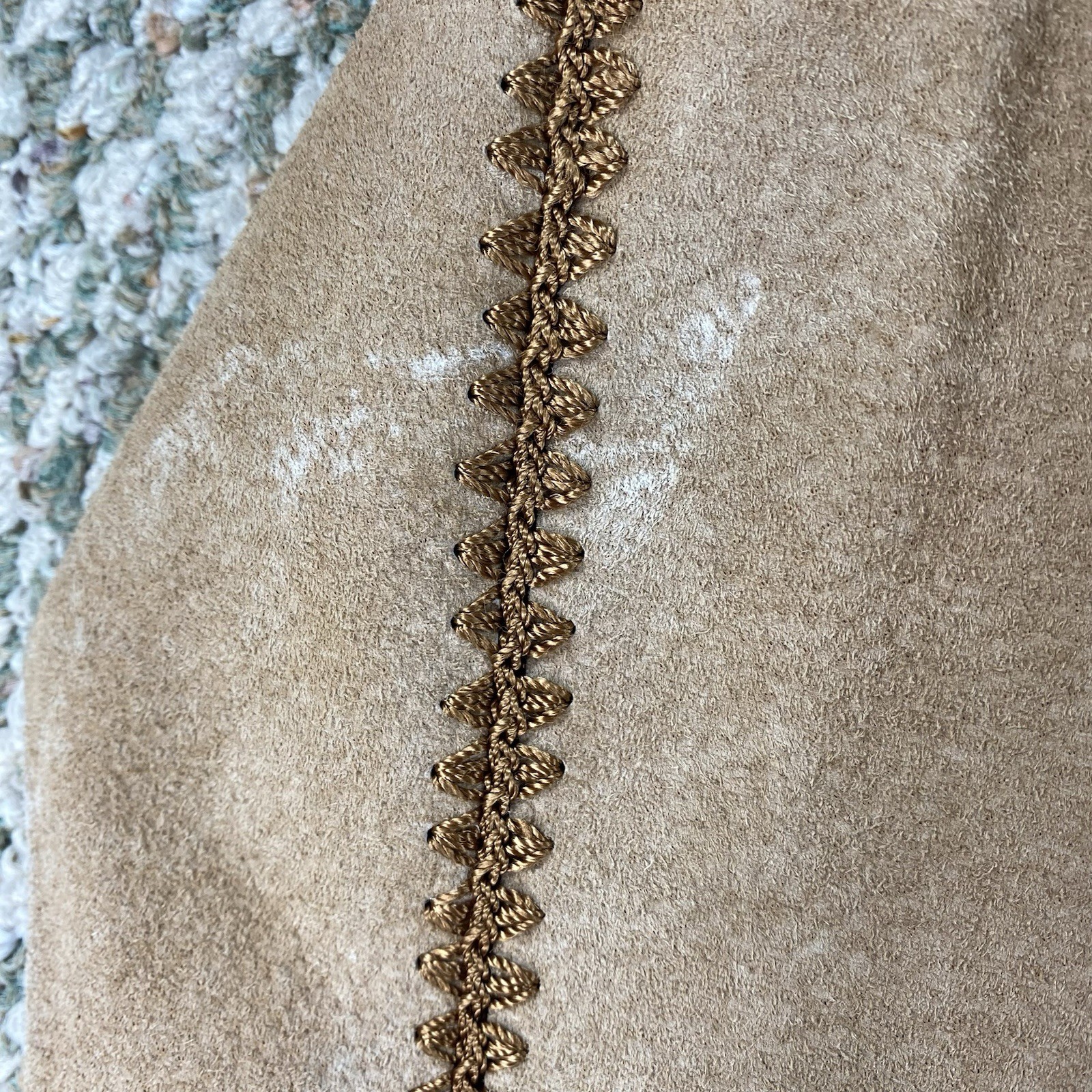 Picture 4 of 5