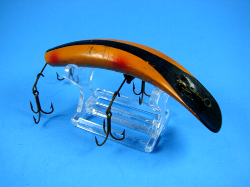 Vintage Helin Flatfish T4 Black, White & Orange 4" Wooden Lure 4 Trebble Hooks - Picture 2 of 5