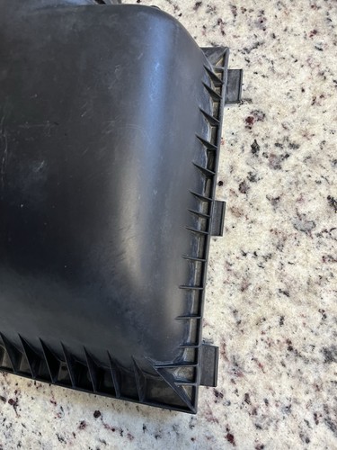 OEM 2009 Challenger SRT8 Air Box Intake Cleaner 6.1L Charger Magnum 2008-2010 - Picture 18 of 23