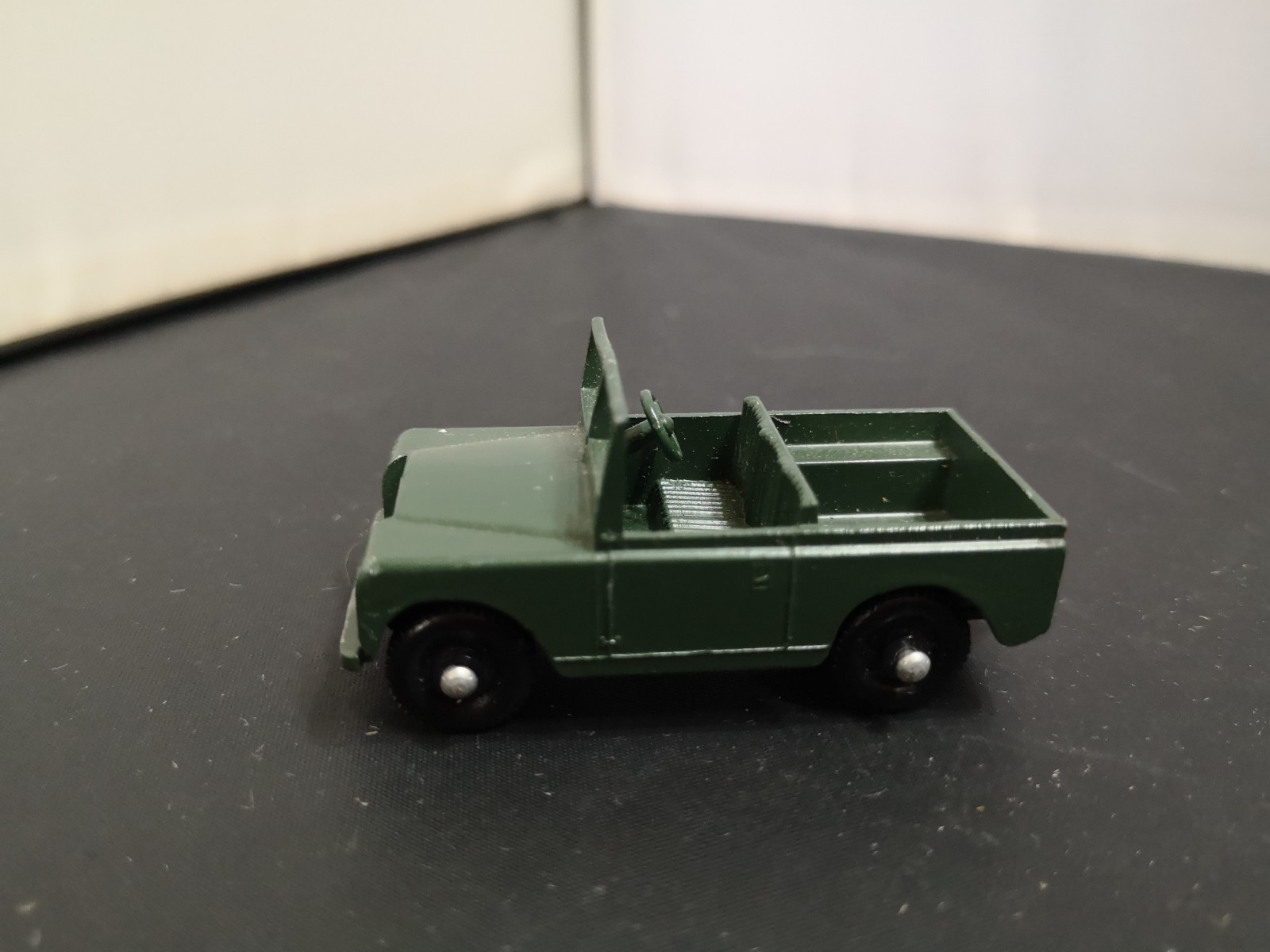 Picture 1 of 5