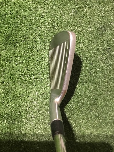 Cleveland Launcher CBX 26* 6 Iron Regular R300 DG DST 98 Steel Shaft (38”) - Picture 4 of 11