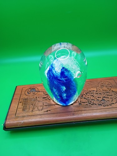 Briefbeschwerer Kunstglas Quallen blauer Hintergrund App 4" - Bild 5 von 7