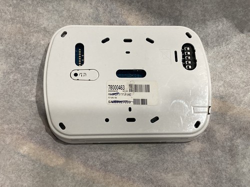 DSC PowerSeries HS2LCDRF9 Full Message LCD Hardwired Keypad Ver 1.31. g142 - Picture 3 of 3