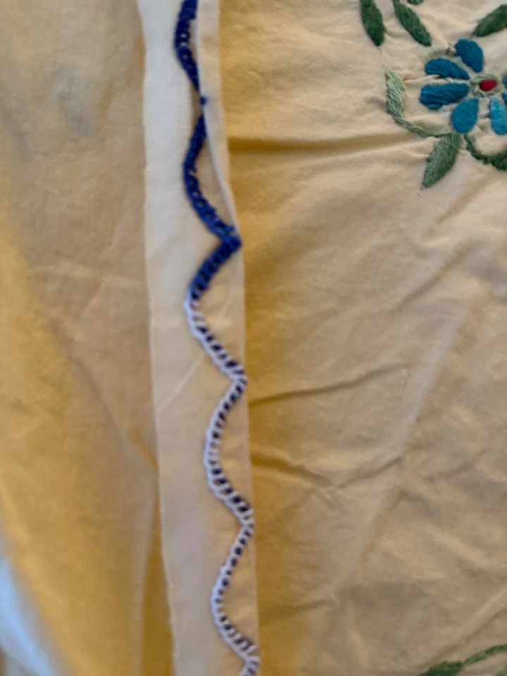 Sábana Cobertor Algodón Amarillo MEXICANO Floral Bordado 92 x 82 Completa/Reina Foto 4 de 4